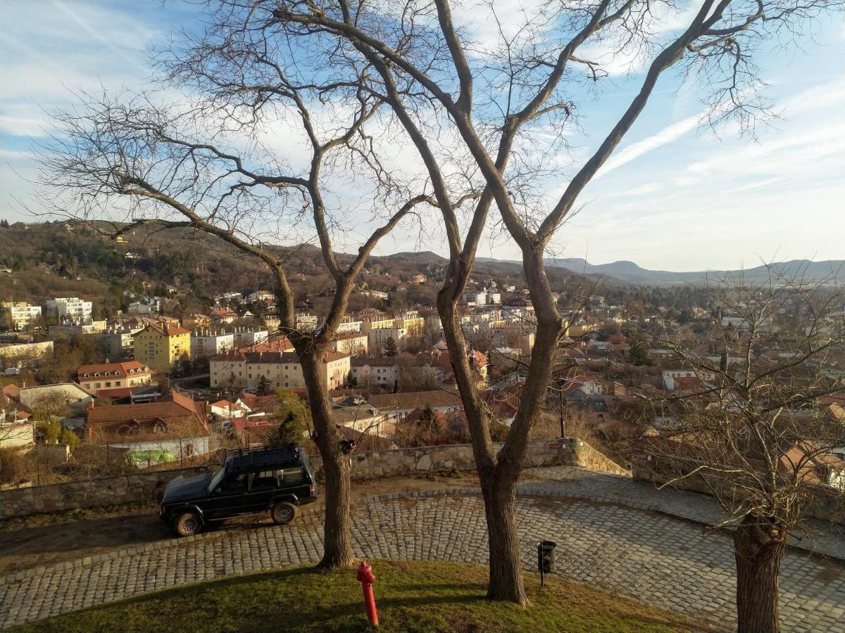 Ferienwohnung City-Top Vendeghaz Esztergom Exterior foto